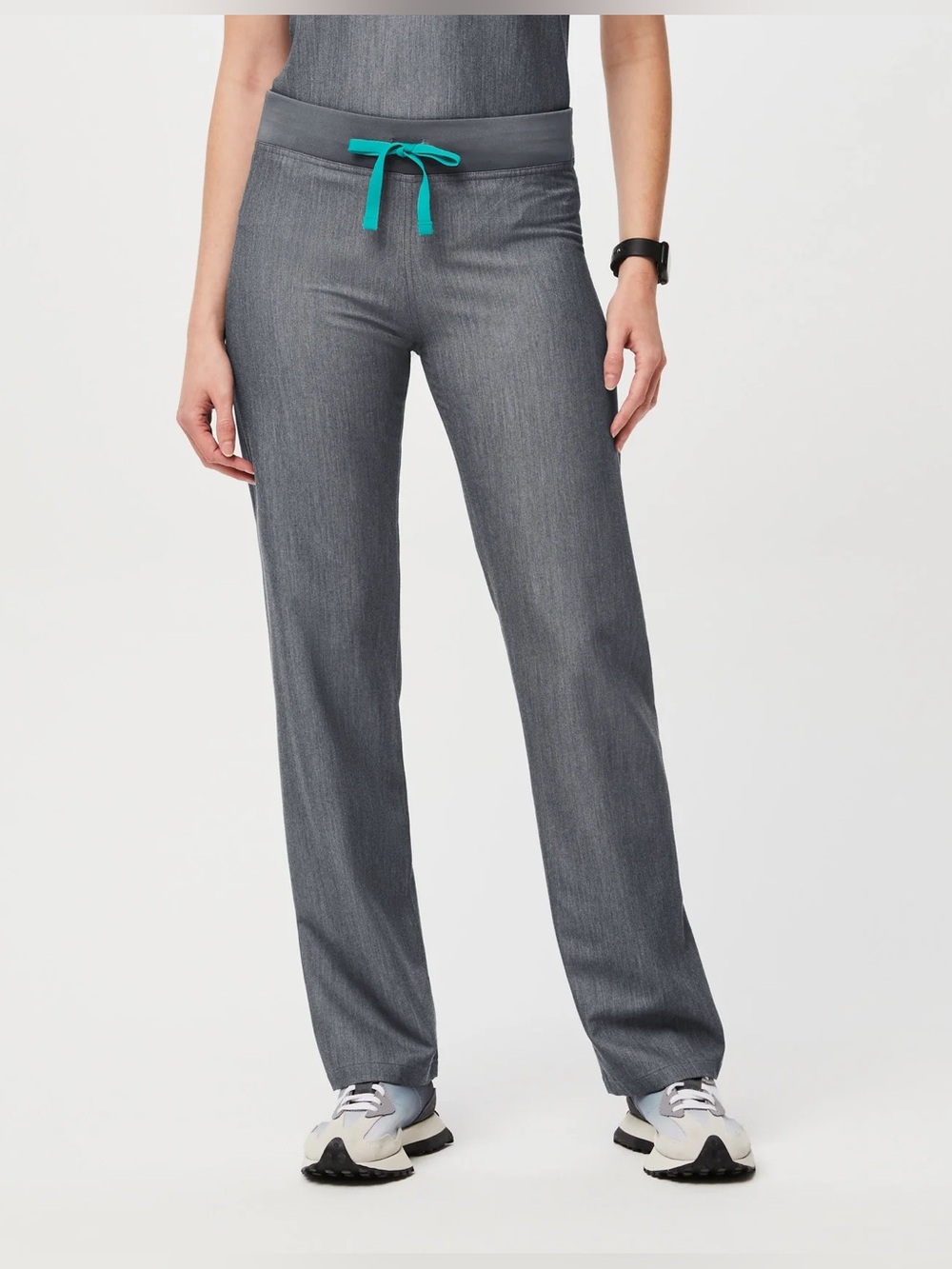 Mid rise Livingston graphite figs scrub pants